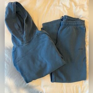 Aritzia Sweatfleece Mega Sweatpant + Sweatshirt Set